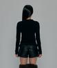 Gillaakaibeu Cross Button Collar Long Sleeve_Black