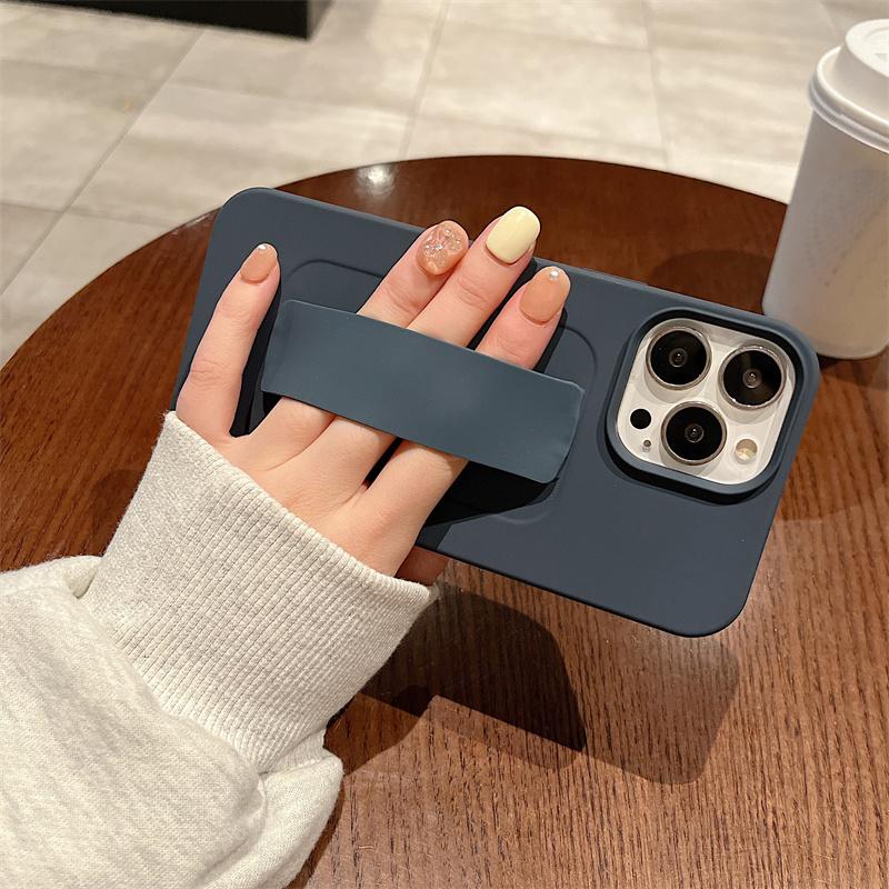 Soft Silicone Wrist Strap Phone Case For Iphone 13 12 11pro Max X Xs Max Xr 14pro Max Solid Color Shockproof Bumper Cover Funda
