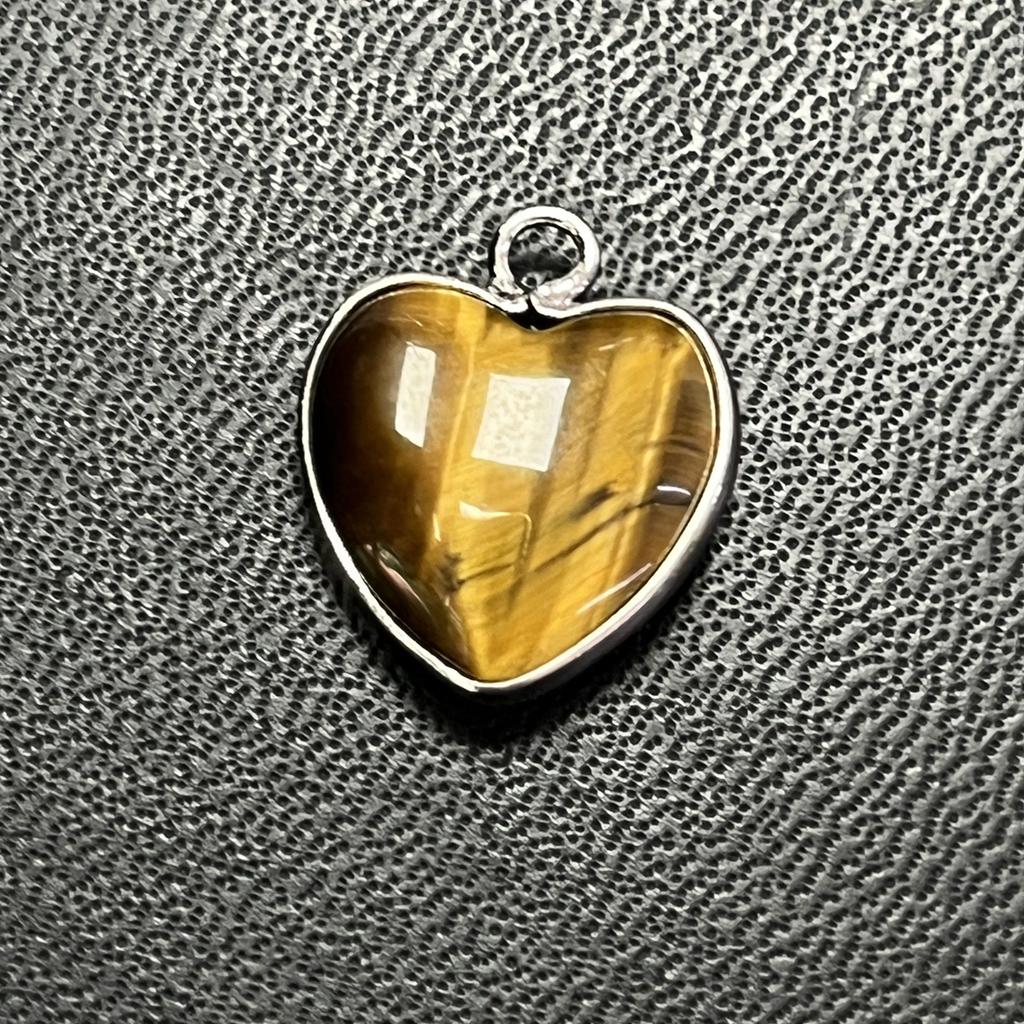 2 Stück, Energie Naturstein Anhänger mit silberfarbenem Rand, Spirituelle Heilung Kristall Herz Edelstein Charms für Schmuckherstellung DIY Basteln 15mm