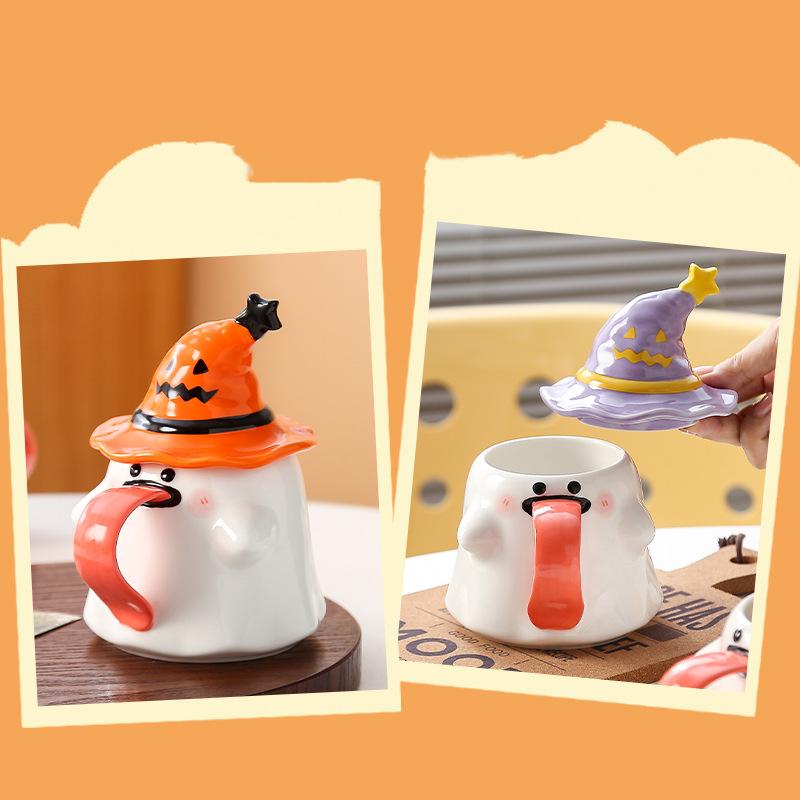 Podivný hrnek s duchem Roztomilý hrnek s duchem vyplazujícím jazyk s víčkem Dokonalý jedinečný halloweenský dárek pro přítelkyni