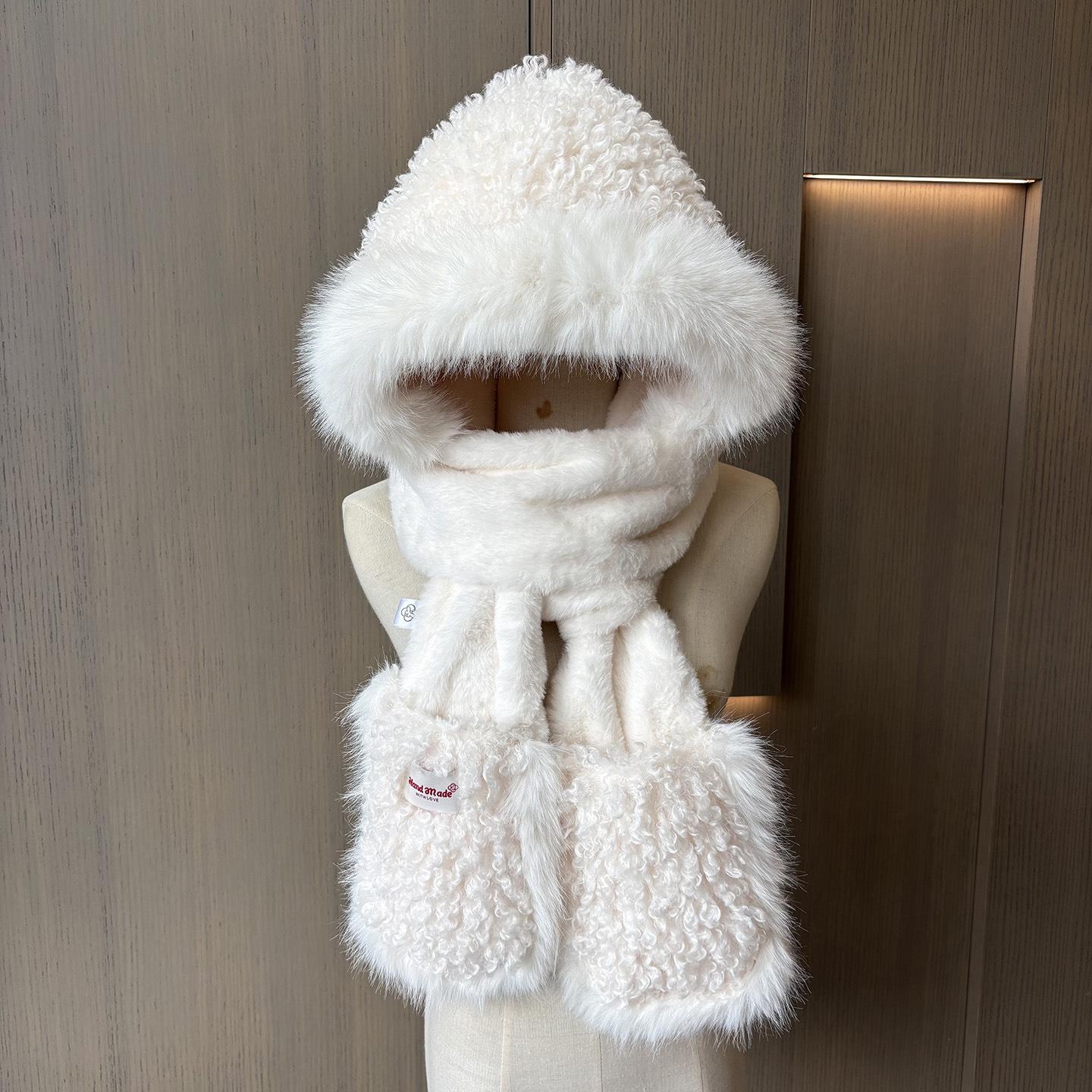 Теплый трехпредметный набор для женщин: флисовая шапка, шарф и перчатки, объединенные в капюшон, милый, гофрированный, плюшевый One size fits all