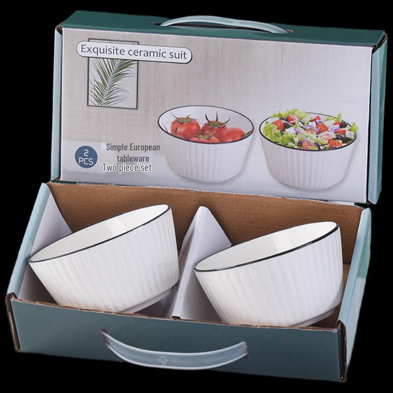 Минималистичный керамический набор посуды