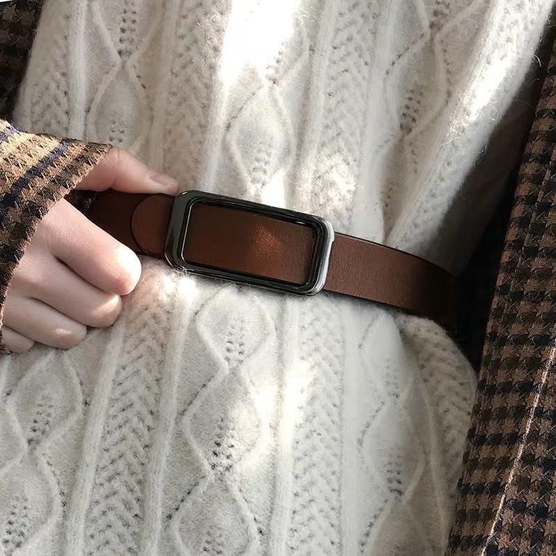 Stylish Black Women's Belt With Smooth Buckle For Dresses Sweaters And Jeans
