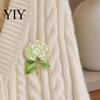 Polished Corner Brooch Pin, Enamel Hydrangea Shape Lapel Edges Backpack Flower Decorative Badge for Coat Collars Scarves Canvas Bags Artistic Floral