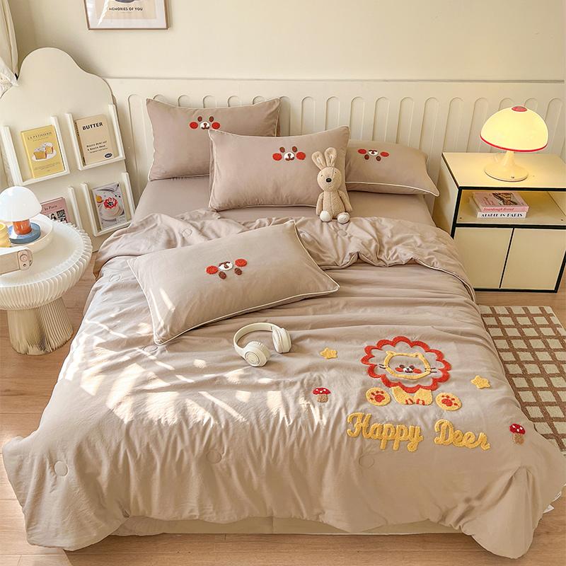 

Cool Feeling Silk Summer Duvet Bedding Sets Lightweight Breathable Ice Silk Quilt 4 Pcs Set Cooling Banket Bed Sheet Pillowcase EU Single(135*200cm)3pcs