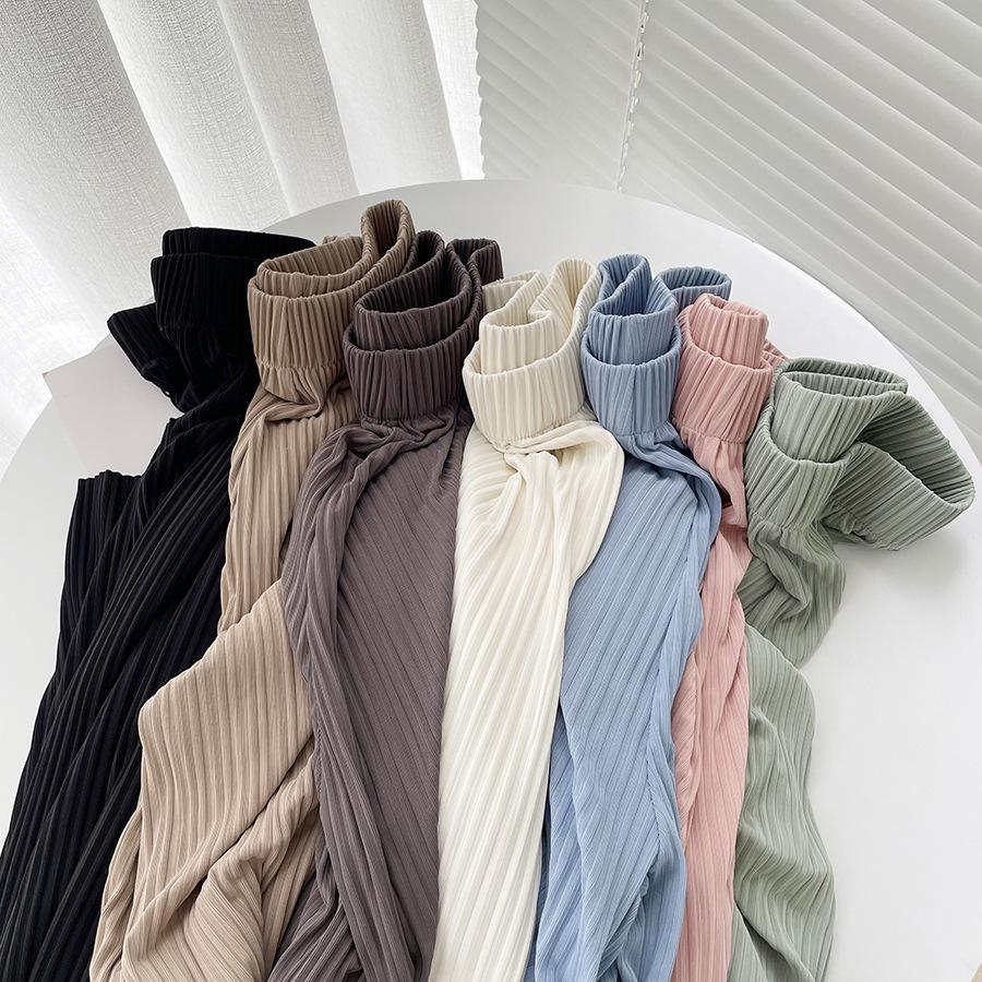 Women's Floor-Length Pleated Knit Dress - Ice Silk, Korean Style