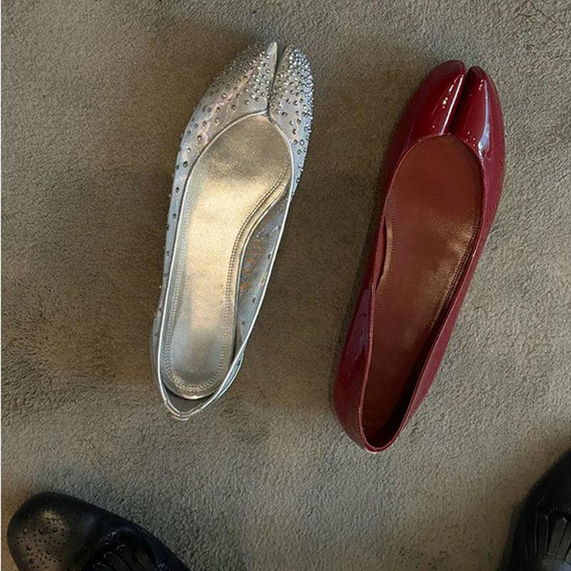 Fashion A Niche Toe Separation Ballet Shoe For Women In 2025, A Stylish And Versatile Casual Mary Jane Shoe For Summer Outings