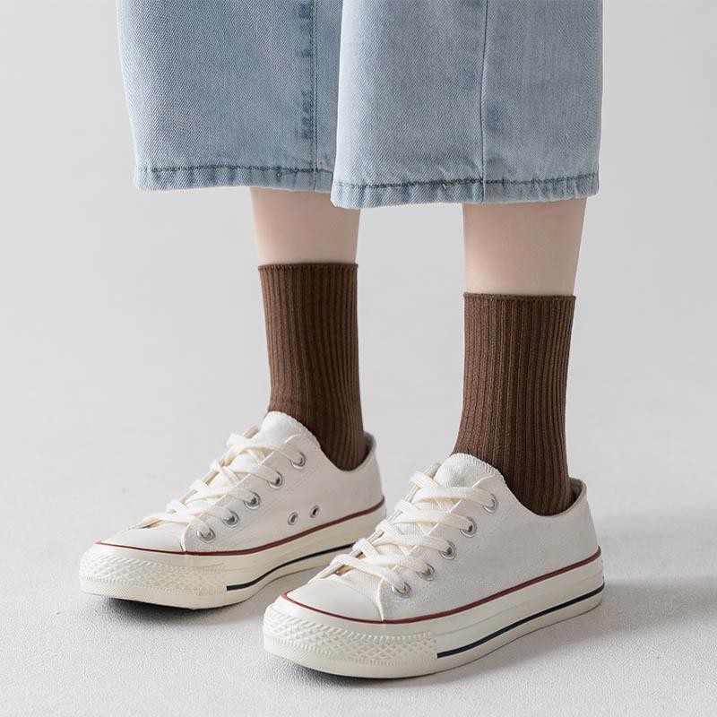 2 Pairs Of New Japanese Socks Set Solid Color Women's Casual Cotton Socks Autumn Simple Women's Medium Length Socks