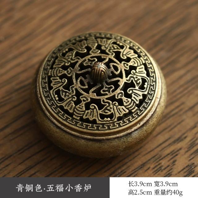 Mini Copper Tripod Incense Burner - Bronze Hollow Out Censer with Lid, Incense Stick Holder for Aroma Yoga Home Decor