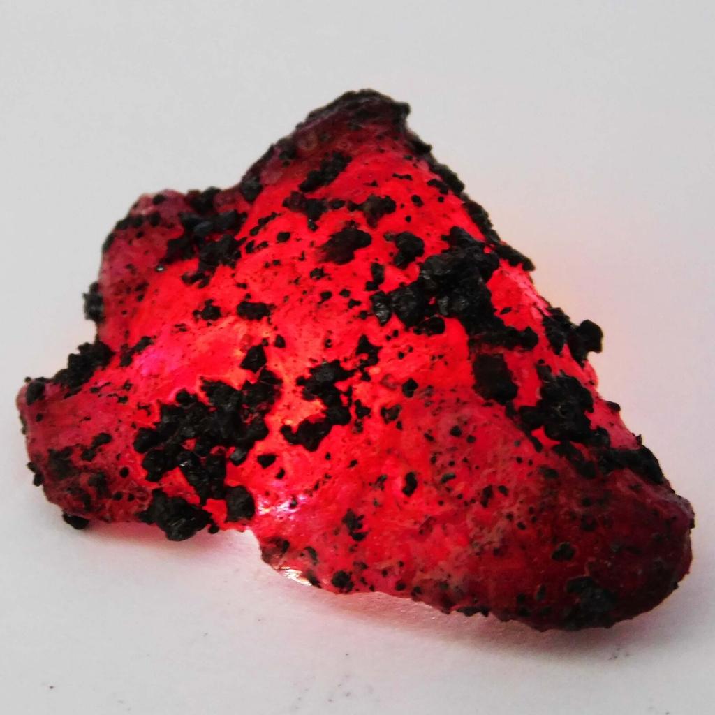 Natural Red Ruby Loose Gemstone Big Sale Uncut Rough 77.25 ct for Lapidary and Gem Collections