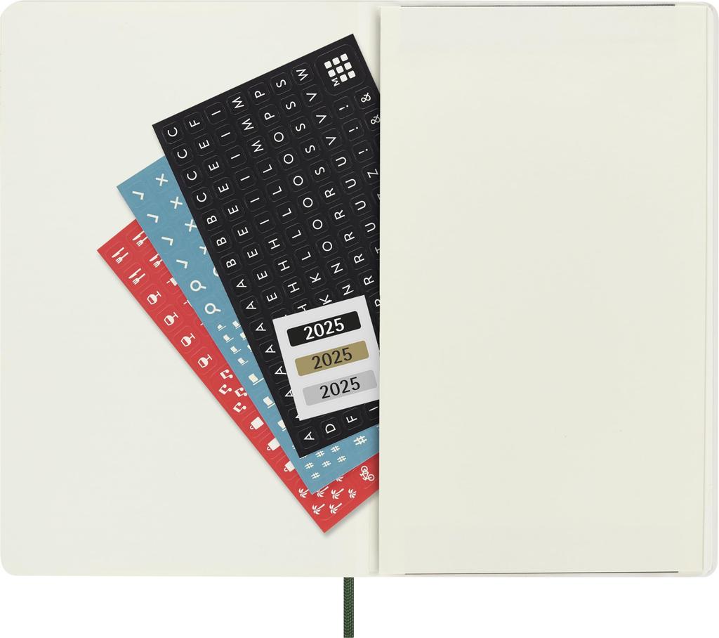 Moleskine Planner 2025 Starts in 1 Page per 12 Daily Large Size wide x 21cm Soft Myrtle DSK1512DC3Y25 January, Day, Months, Diary, (13cm long), Cover,