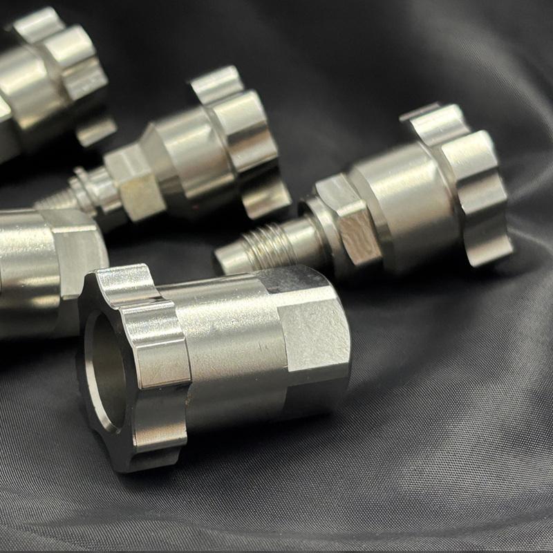 Stainless Steel Spray Gun Adapters Sprayer Connector Adapters Connector Cup Adapters for Various Types of Sprayers