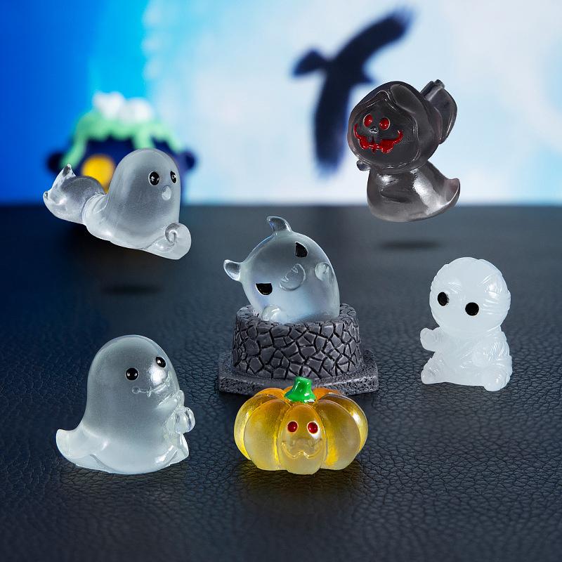 

9Pcs Set Fluorescent Figurine Halloween Pumpkin Ghost Miniature Luminous Micro Landscape Patio Lawn Yard Party Decor