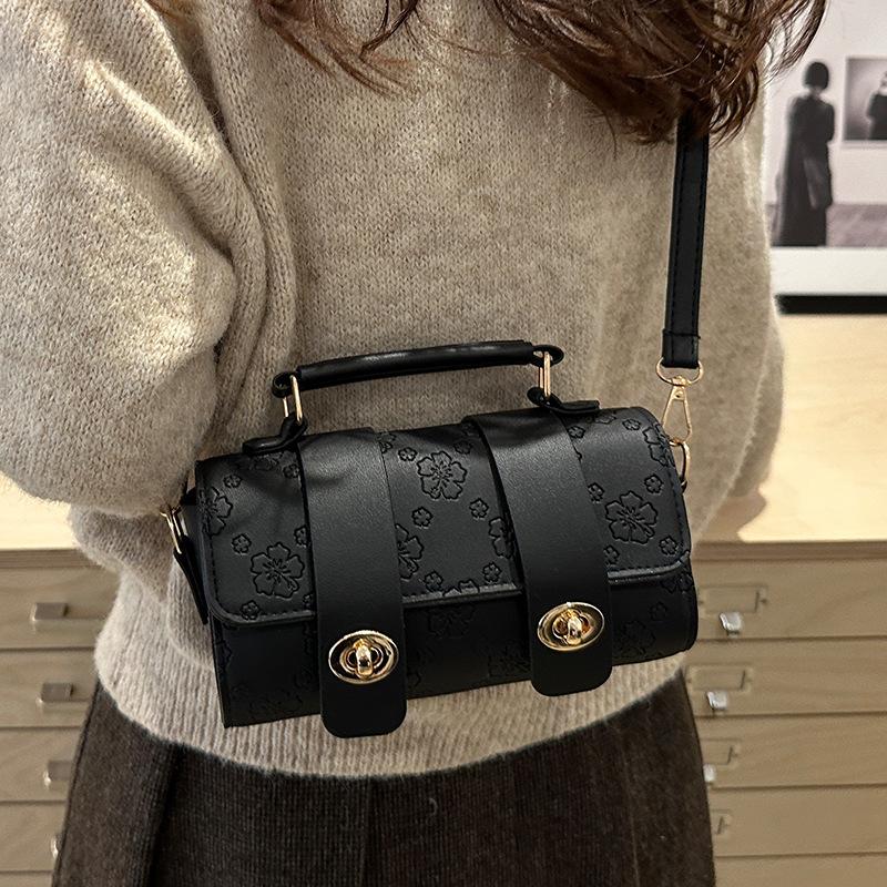 French Niche Women's Bags for Women New Fashion Retro Handbags for Women Versatile Shoulder Bags for Women Crossbody Bags for Women