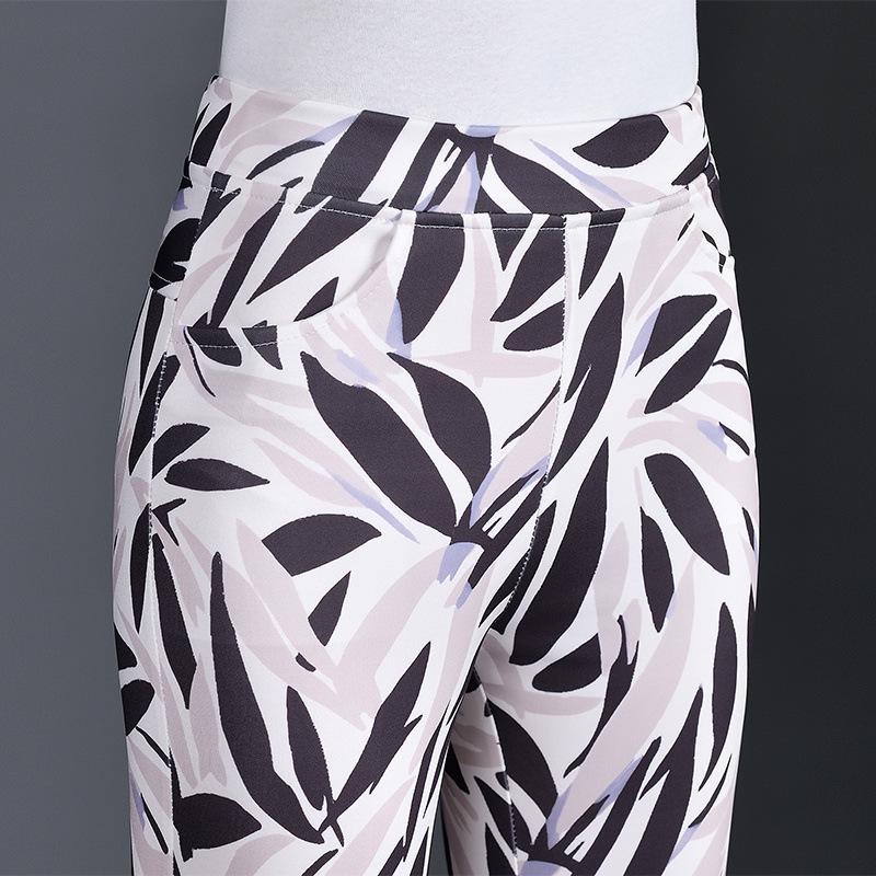 

Cuihua Women s Summer Micro-Flare Body-Shaping Pants, 2025 Fashion Trends, Elastic Waist, Slimming and Versatile Design M under 50 kg чёрный/цветочный