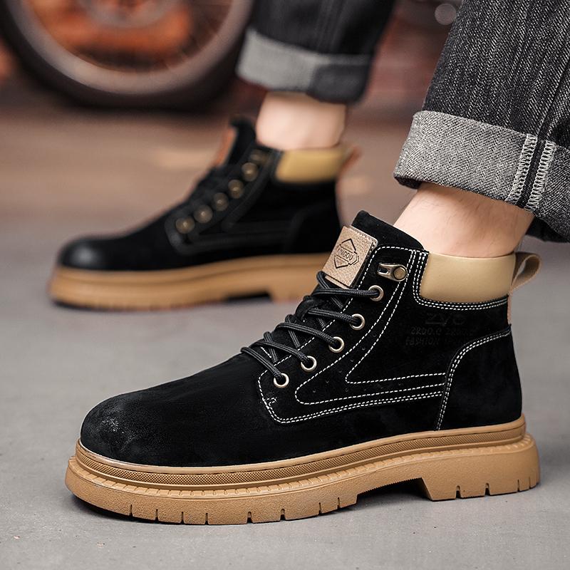 Fashion Autumn and winter men's boots Retro Fashion Thick Bottom Style Business Office Classic and outdoor shoes Hot selling Black