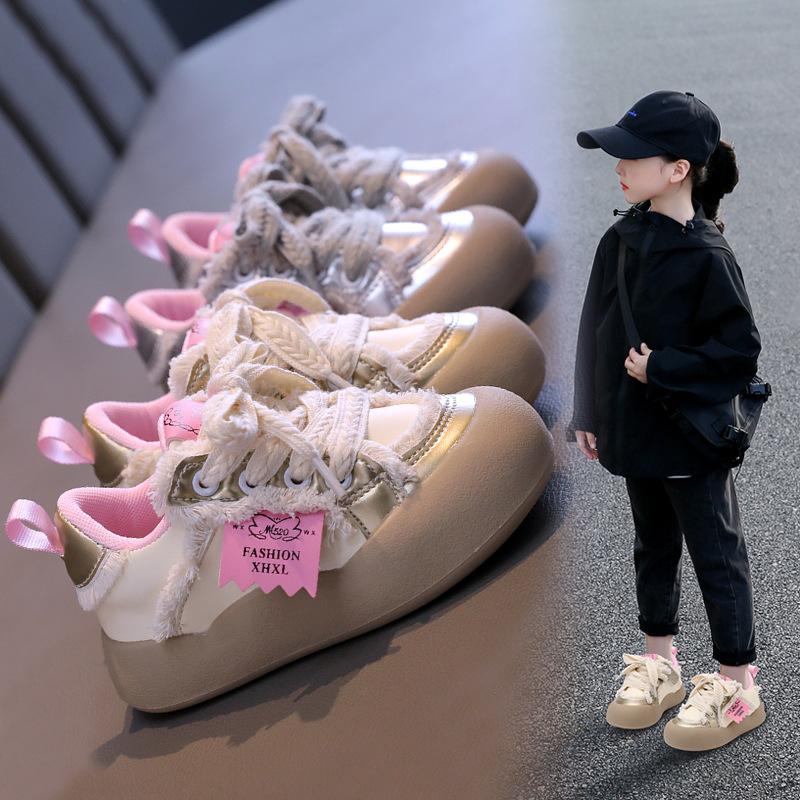 Girls shoes fashion board shoes 2025 spring and autumn new Korean version of children's soft-soled casual shoes little girl bread shoes