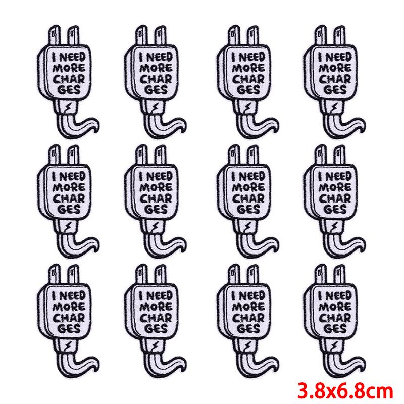 10 Pcs/lot Wholesale Embroidery Patch Iron On Patches For Clothing Patches On Clothes Jackets Decor Applique Sew Supplies