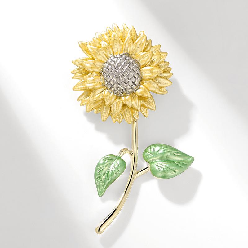 Van Gogh Sunflower Retro Brooch - Vintage Painted Pin  Corsage Accessory