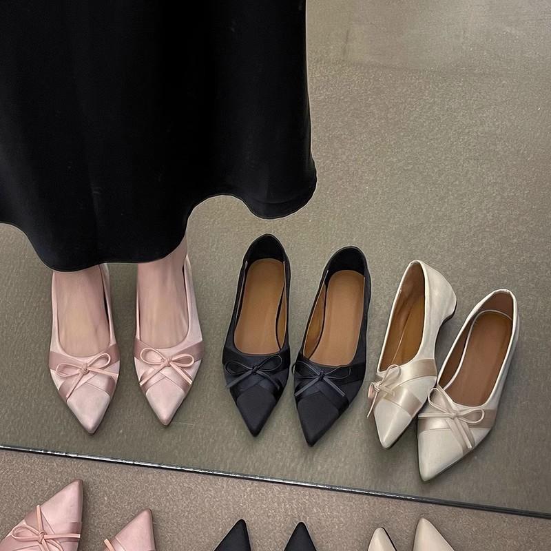 Beautiful French Bow Pointed Single Shoes Women's Autumn 2025 New Models Are Not Tired of Commuting Shallow Mouth Women's Single Shoes