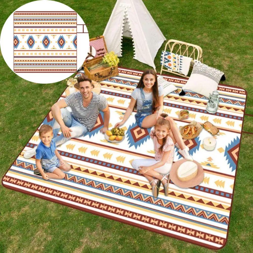 Carrying Handle Waterproof Picnic Blanket Large Size Camping Pad Beach Blanket  Barbecues