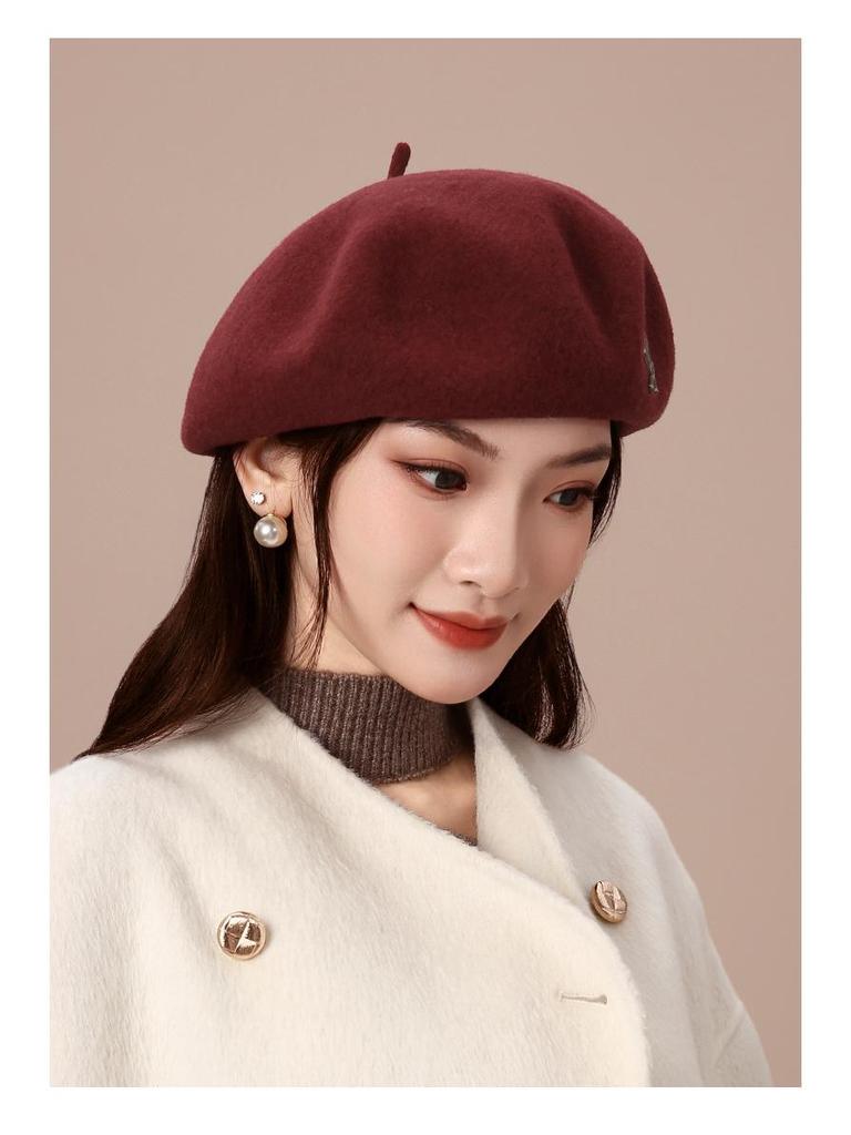 Elegant Large Pure Wool Beret for Women - Retro Autumn/Winter Painter Hat with Warmth and Slimming Effect