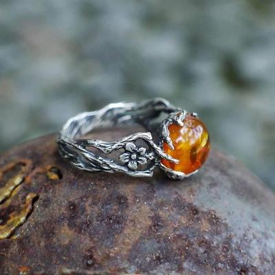 New Simple  Trend Retro Amber Stone Women's Ring Flower Branch Jewelry Street Niche Party Party Finger Ring Accessories