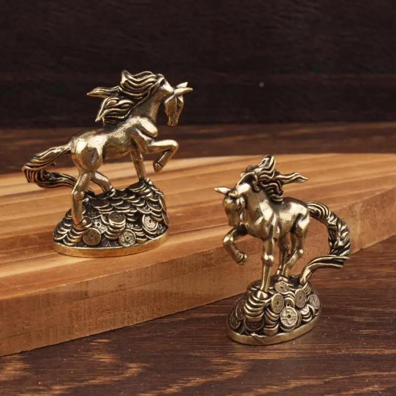 1PCS Brass Zodiac Horse With Money Horse Ornaments Desktop Decoration Crafts Ornaments Antique Bronze Animal Miniature Model