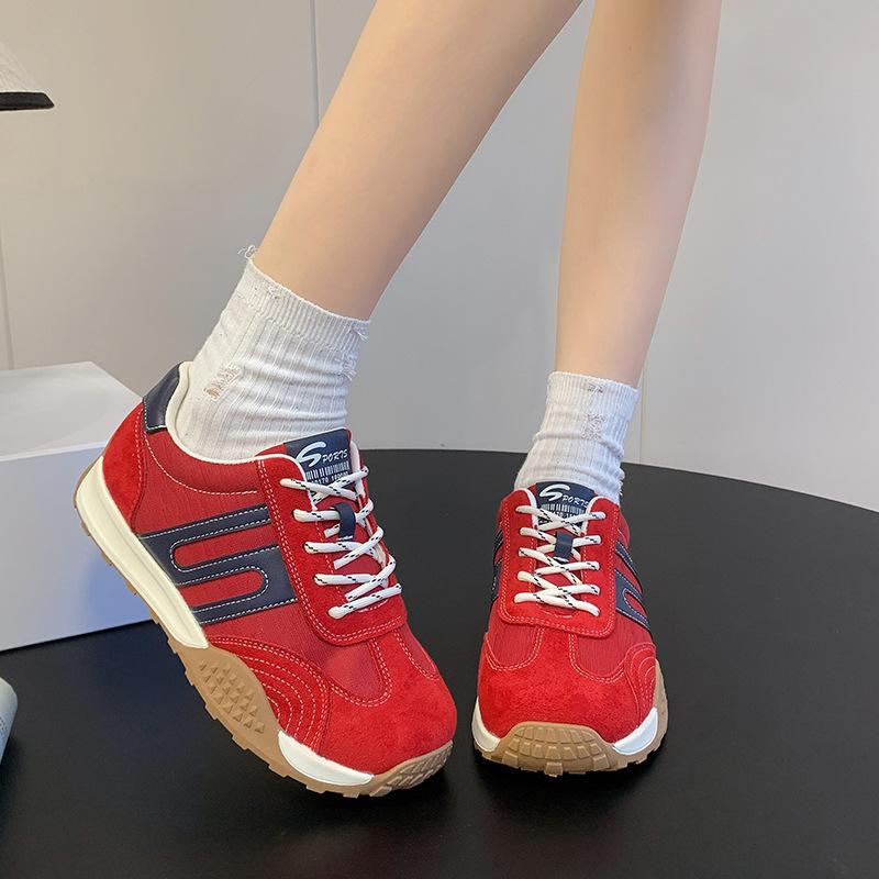 Round head front lace-up German training shoes women's summer new casual breathable sports shoes women's small Forrest Gump shoes