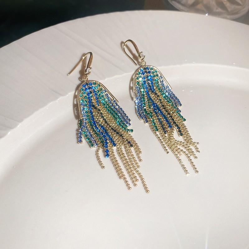 Silver Needle Metal Style Long Zircon Leaf Tassel Earrings Exquisite Fashion Earrings Cold Wind Light Luxury Temperament Earrings