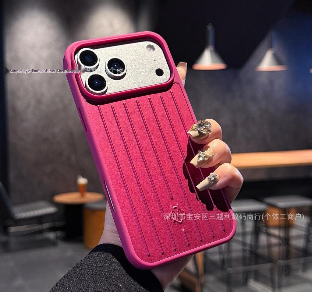 Custodia a Copertura Totale in Lega di Alluminio-Magnesio Rimowa per iPhone 17 Pro Max con Resistenza alle Impronte Digitali e Bordi Morbidi