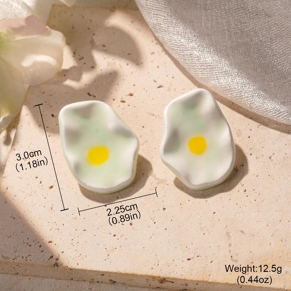 Small fresh and fashionable Ou Ruofeng cure retro love geometric earrings niche temperament ins simple earrings earrings