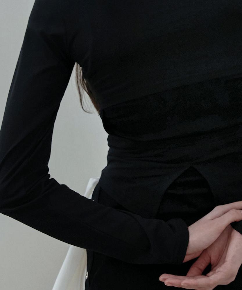 Debiweeo Cutout Slit T-Shirt Devi-T0127-Black