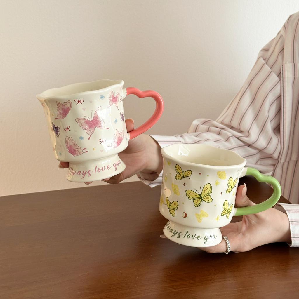 Advanced Design Sense Goblet Hand Painted Mug Ceramic Cup Household Drinking Water Cup Girls Coffee Cup Souvenir