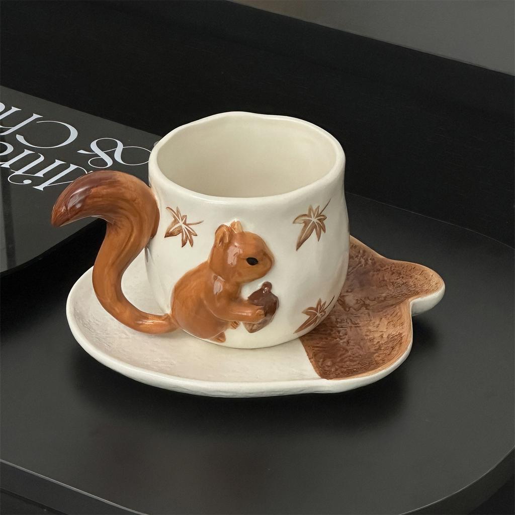 Creative 3D Squirrel Coffee Cup with Tail Handle & Acorn Saucer Set Cute Ceramic Animal Mug Novelty Gift