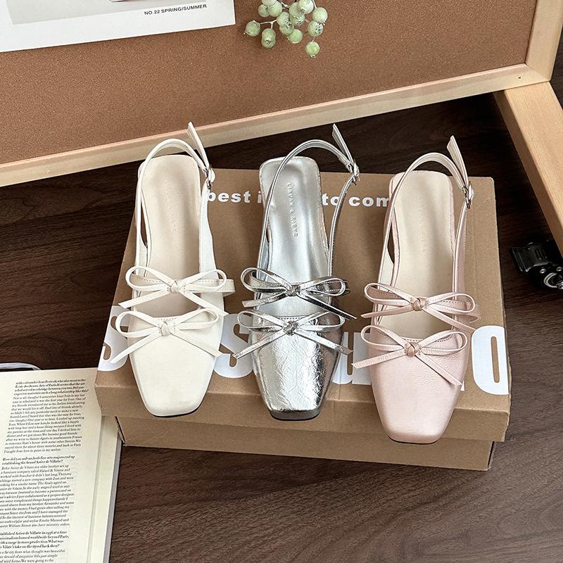 Versatile flow square head bow word with bag head sandals women's new light mouth with skirt sandals