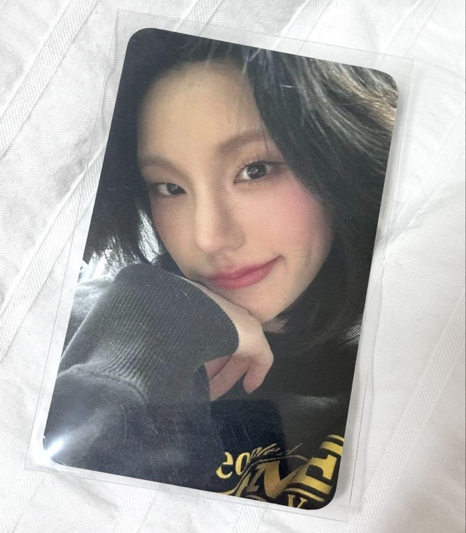 

[USED] ITZY Yeji Air Sanok Pre-Recording Limited Trading Card 4