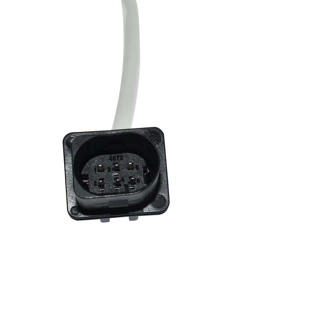 Oxygen sensor DM5A-9Y460-AA