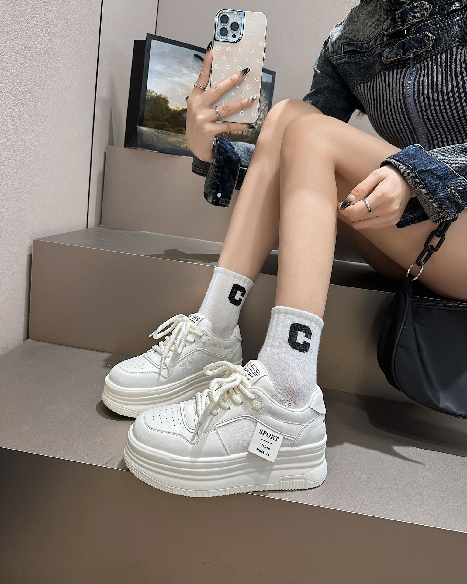 

Leather little white shoes women s platform heightening sports and leisure shoes 2025 autumn and summer new Korean version of versatile panda muffin s 40