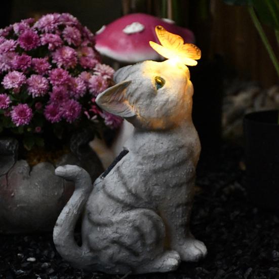 Cat Statue Solar Light Waterproof Garden Kitten Sculpture Lighted Kitten Statue Outdoor Landscape Lighting for Patio Yard Decoration