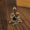 10er-Set, Mini-Buddha-Statue, sitzend, filigrane Messing-Skulptur „Shakyamuni“ im chinesischen Buddhismus für Gebet und Meditation