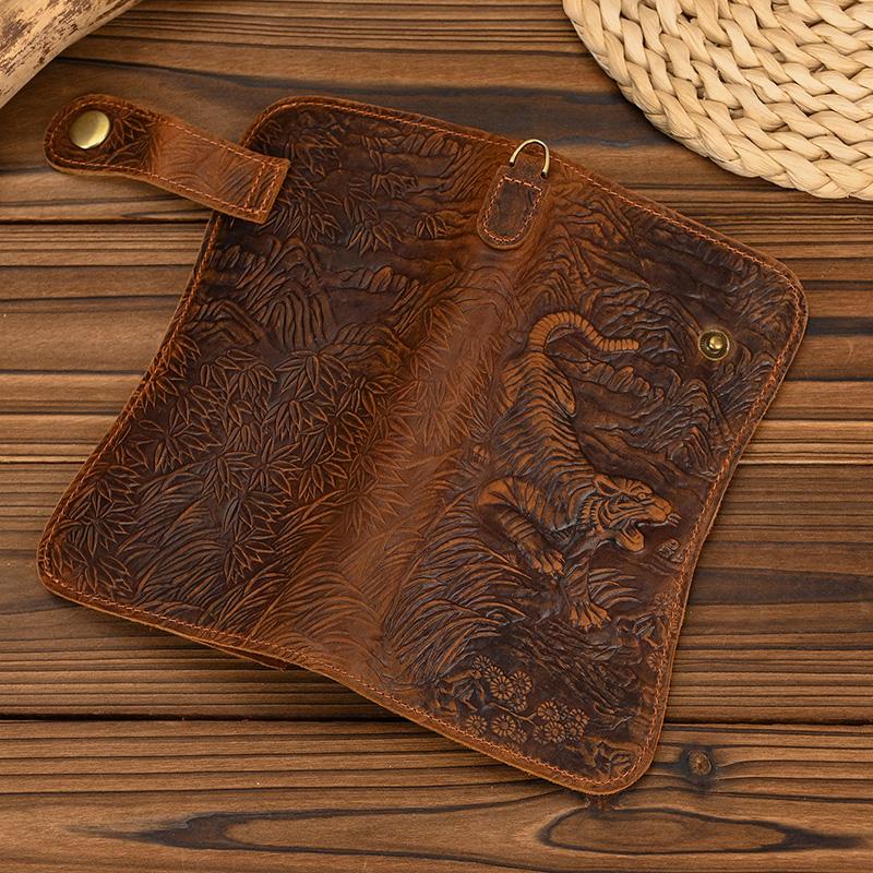 Newsbirds luxury designer men leather wallet 3D Tiger Dragon embossing cowhide men's wallet with iron chain high fashion
