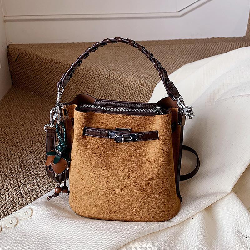 IELGY Ladies Messenger Bag Retro Casual All-Match Portable Bucket Bag