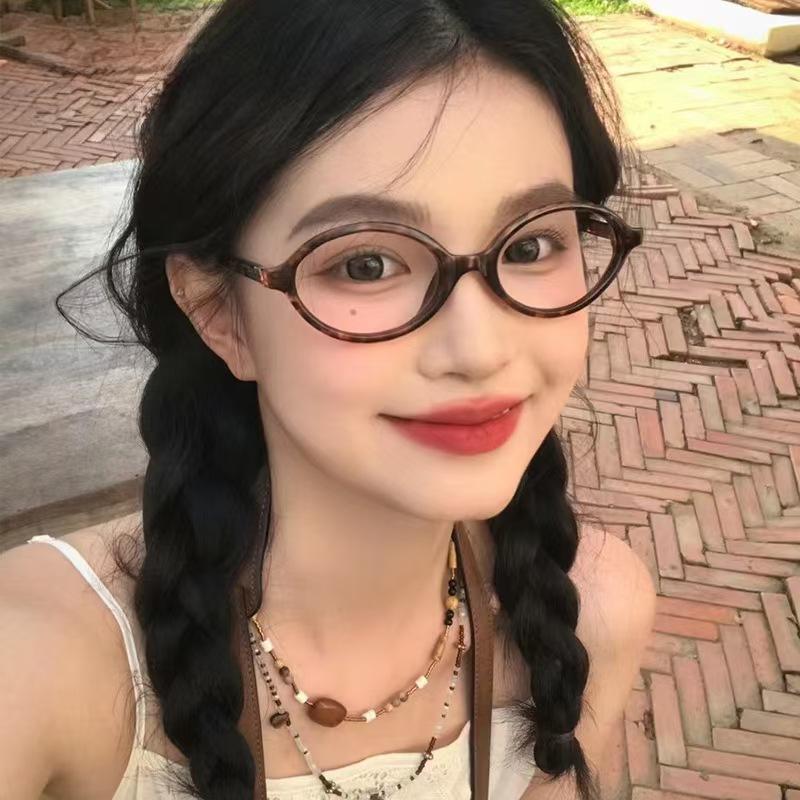 Retro Ovale Rahmen Brille Damen Weiblich Süß Cool Brillen Trend Lese Computer Anti Blaulicht Brille