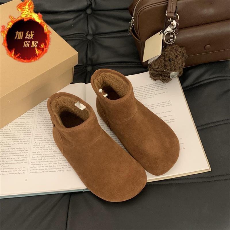 Retro red thick-soled fur integrated snow boots, piled and thickened small potato snow boots, winter warm Birkenstock short boots