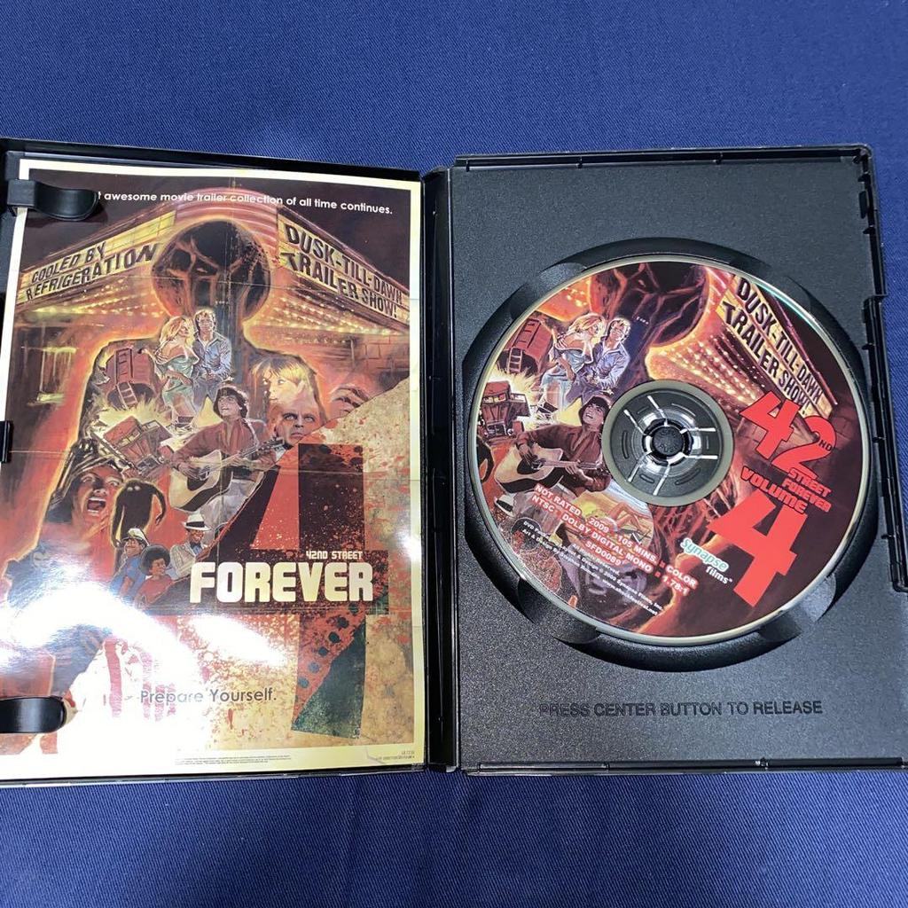 [USED] 42nd STREET FOEVER Vol.1 & 4 DVD