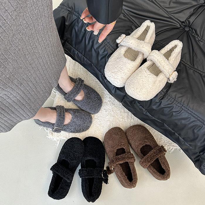 High-end foreign-style fluffy shoes for women to wear French new autumn and winter retro temperament flat-bottomed Mary Jane single shoes soft sole