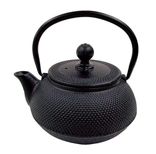 CAPTAIN STAG Suiraku Cast Iron Teapot 650ml (with Tea Strainer) UW-2002