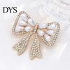 Bowknot Brooch Bow with Faux Pearls Rhinestones, Women Vintage Lapel Pin Pin, Jewelry Accessories for Coats Dresses Shawls Fake Pearl