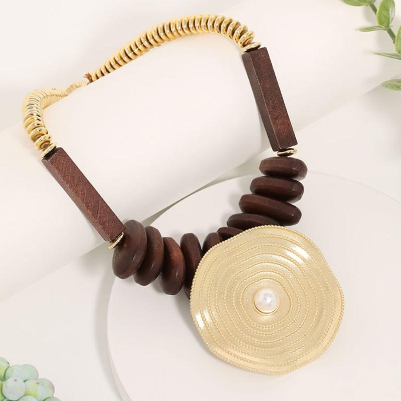 Bohemian Circular Pendant Necklace Wooden Beads And Gold Accent Clavicle Chain For Women Jewelry Gift